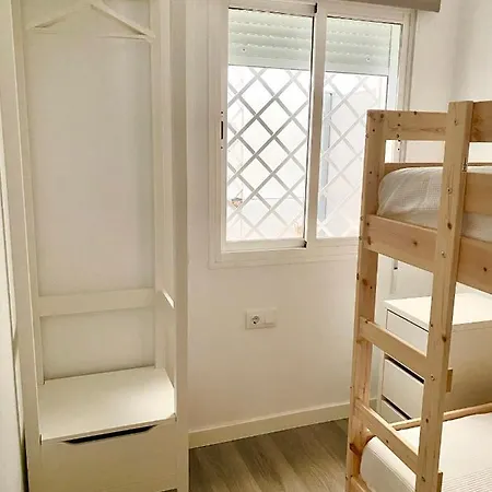 Apartment Precioso Conil Calefaccion Y Wifi -solo Familias Y Parejas- Conil De La Frontera